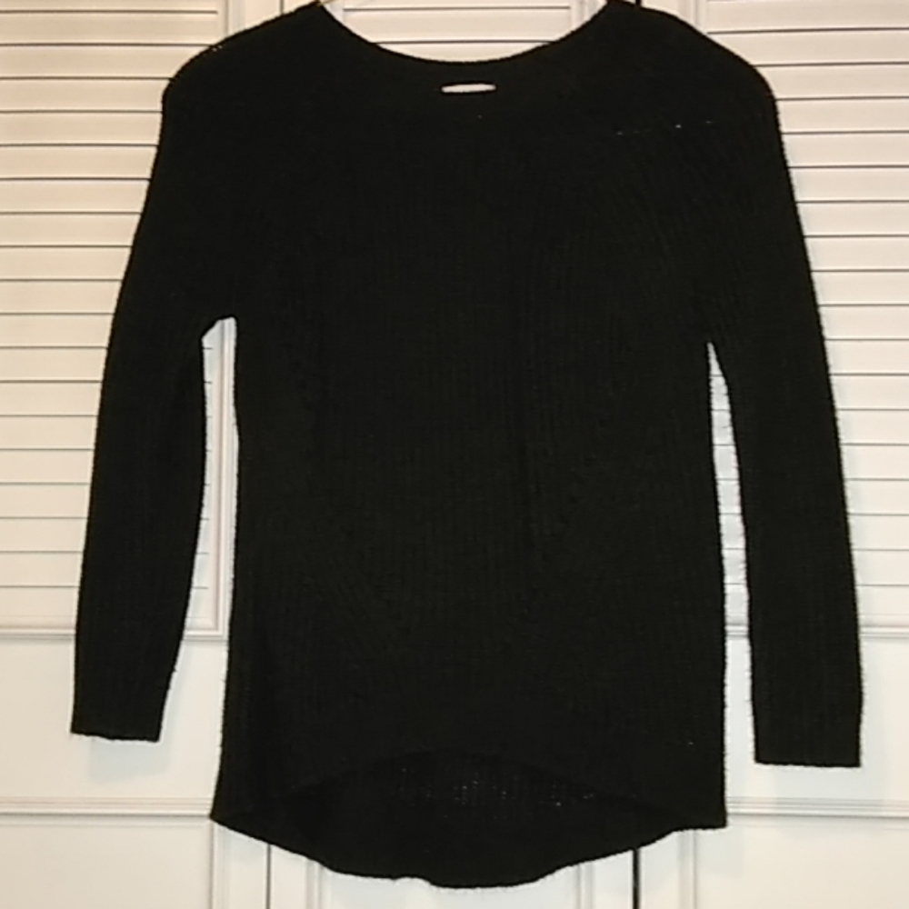 Green long sleeve sweater